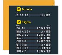 Divertida tarjeta de 50 cumpleaños - Embarque para los años cincuenta - Diseño humorístico de tablero de llegadas estilo aeropuerto - Mirada divertida al girar cuadrado de 50 - 145 mm, sobre incluido