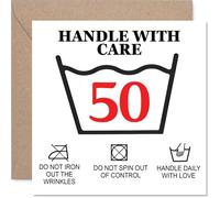 Divertida tarjeta de cumpleaños número 50 - Instrucciones de cuidado juguetón para cumplir 50 años - Símbolos de lavandería y advertencias ingeniosas - Mantiene el hito alegre - Cuadrado de 145 mm