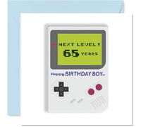 Divertida tarjeta de cumpleaños número 65 - Sube su cumpleaños - Diseño retro de consola de juegos con Pixel Art - peculiar guiño a girar cuadrado de 6,5 a 145 mm, sobre incluido