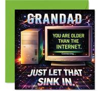 Divertida tarjeta de cumpleaños para abuelo, broma tecnológica clásica, diseño retro de computadora con humor "older Than the Internet", una sonrisa de cumpleaños nostálgica, cuadrada de 145 mm, sobre