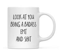 Divertida taza de café de 325 ml, Look at You Being a Badass EMT y 1 paquete, incluye caja, regalo de Navidad, cumpleaños, copa de vino, alcohol, ideas para compañeros de trabajo, jefe, él, sus