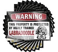Divertidas calcomanías para coche con texto en inglés "Warning This Property is Protected by A Highly Trained Labradoodle", 10 unidades, caja de calcomanías con texto en inglés "No Stupid People" (12