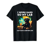 Divertido diseño de Labrador Retriever con el Que Trabajo Duro, Negro, Amante del Laboratorio Camiseta
