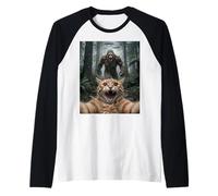 Divertido Encuentro con un ovni en el Bosque con una Selfie de Gato Camiseta Manga Raglan