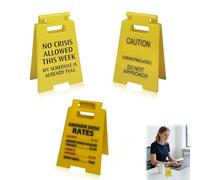 Divertido juego de accesorios de escritorio - Juego de letreros de humor de 3 piezas con "Sobreestimulado: No acercarse", "NO Crisis Allowed This Week" y "Answer Desk Rates", perfecto para oficina
