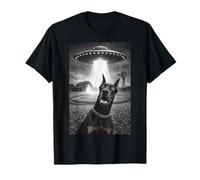 Divertido Perro Doberman secuestro ovni asustado Escena de Granja alienígena Camiseta