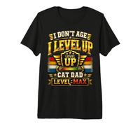 Divertido Regalo de cumpleaños con Texto en inglés I Don't Age I Level Up Cat Dad Level MAX Camiseta Premium