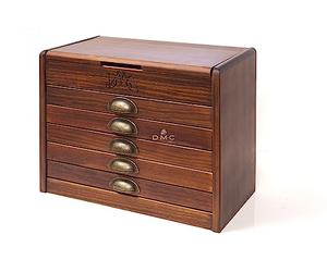 DMC Caja de coleccionista de madera incluye uno de cada uno de los 500 hilos de algodón trenzados