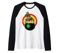Dobermann Dog Lucky Charm Shamrock Funny St Patricks Day Camiseta Manga Raglan