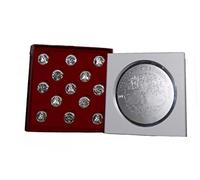 DOCOLASTRA Arras de la Vírgen de Covadonga, Personalizable con Bandeja Convertible en Placa de Recuerdo y llevanza de Alianzas para Bodas y Enlaces.