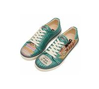 DOGO Femme Cuir Vegan Vert Baskets - Chaussures de Marche Confortables et Décontractées Faites à la Main, You Are a Sleepy Red Panda Motif