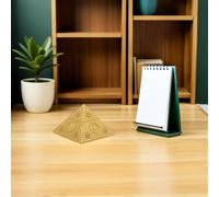 DOITOOL Escultura Pirámide Egipcia de Resina 9 CM Criatura Mítica Figura Decorativa Pequeña para Escritorio y Estantería Adorno Antiguo del Antiguo Egipto para Decoración del Hogar y