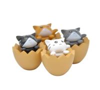 DOITOOL Figuritas de Gato Amarillas para Decoración DIY de Micro Paisaje Set de 4 Mini Figuras de Animal para Escritorio Juguetes Educativos y Adornos Ligeros para Hogar