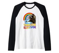 Dolor De Abdomen Superviviente Mapache Desarticulado Mapache Meme Extrañamente Camiseta Manga Raglan