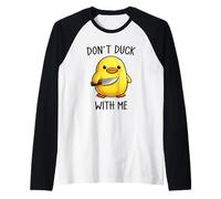 Don't Duck with Me Funny Cute Kawaii Duck Meme Knife Camiseta Manga Raglan