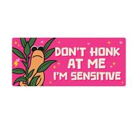 Don't Honk with Me I'm Sensitive Pegatinas, Decoración Humorística del Coche, 18x8cm, Pegatinas Divertidas de PVC con Succión Magnética para Coche, Regalo Divertido de Meme, Fácil de Aplicar y Quitar,