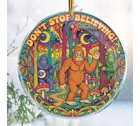 Don't Stop Believing Bigfoot 7 - Adornos de Navidad - Decoraciones de Navidad - Acrílico de 3.6 pulgadas - Divertido adorno de Navidad de Sasquatch - Adornos crípticos de pie grande de la bandera