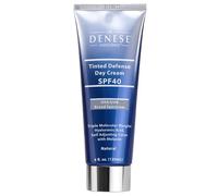 Dr. Denese Crema de día SPF 40 Defense, crema BB (bálsamo de belleza), crema CC (corrección de color), sombra universal para todos los tipos de piel, 4 onzas
