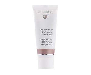 Dr. Hauschka Regenerating Crema de día teñida Complexion 40 ml