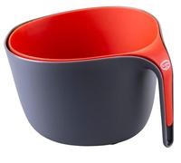 Dr. Oetker Juego de 2 cuencos y colador de plástico PP, mango grande, apilable, apto para lavavajillas, gris/rojo, ideal para lavar todo tipo de frutas, capacidad de 3200 ml, 26 x 24 x 17 cm