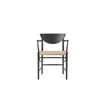 &Tradition Silla Drawn HM4 con reposabrazos roble negro