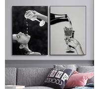 dsdsgog Champagne Thirty Posters Mujeres Blanco y Negro Sexy Lady Dormitorio Lienzo Impresiones Pintura Bar Arte de la Pared Comedor Decoración 50x70cmx2 Sin Marco