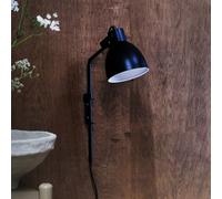 Dyberg LARSEN Coast aplique de pared con enchufe negro