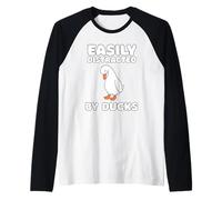 Easily Distracted By Ducks Funny Duck Lover Men Women Kids Camiseta Manga Raglan