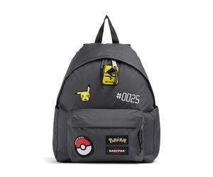 EASTPAK Mochila POKEMON PATCHES DAY PAK'R 24 litros color gris oscuro con parches cosidos edición limitada 2025 bolsillo lateral porta botella y bolsillo en la parte posterior con cremallera, rojo,