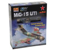 Easy Model 1:72 Scale MiG-15UTI Midget Polish Air Force Model (Importación USA)