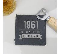 eBuyGB 2012923BL6 Posavasos de Pizarra Cuadrado Grabado, diseño 1961 Year of The Legend, 60 cumpleaños para él, Hombres, sexagésimo Regalo para papá, tío, Hermano, Piedra