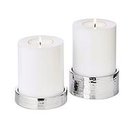 EDZARD Juego de 2 portavelas Luca, Acero Inoxidable Pulido a Espejo, Martillado, diámetro 11,5 cm, Alturas 2,5 cm y 5 cm, para Velas de Pilar diámetro 10 cm