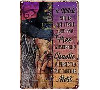 Eeypy Letrero de metal para decoración de pared de Halloween, con texto en inglés "She is Life Itself Wild and Free", letrero de metal de estaño de aluminio, divertido póster de metal para interiores