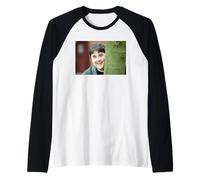El Comediante Peter Kay espiando Desde detrás de Tree Phoenix Nights Camiseta Manga Raglan