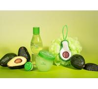 El juego de ducha Good Recipe Avocado incluye: gel de ducha, exfoliante corporal, soplo, bálsamo labial