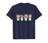 Ella es fuerte feroz valiente amada llena de fuego Camiseta