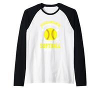 Ella no es solo mi nieta jugadora de softbol Camiseta Manga Raglan