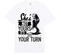 Ella no es Tuya Es Solo tu Turno Swingers Piña Comfort Colors Adult Heavyweight T-Shirt
