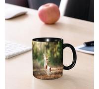 EMCLKS Ceramic Mug,tazas desayuno,taza te,tazas cafe,taza navidad,regalos originales mujer,regalos para parejas,El perro Jack Russell Terrier salta sobre las hojas en el estado de ánimo otoñal.,330ml
