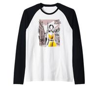 Emily in Paris Elegant Walking Parisian Sketch Art Style Camiseta Manga Raglan