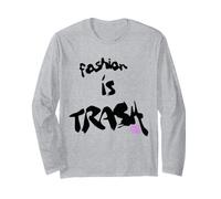 Emily in Paris Fashion is Trash Manga Larga