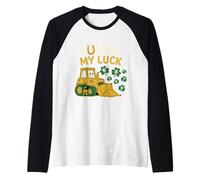 Empujando mi Suerte Día de San Patricio 6 7 Lucky Numbers Bulldozer Camiseta Manga Raglan
