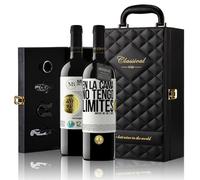 «En la cama no tengo límites Anoche me caí 2 veces» Mensaje en una Botella. Estuche-Maletín de LUJO 2x Vino Tinto Premium Reserva 12 Meses y Set de 4 Accesorios. Etiqueta Blanca PERSONALIZABLE