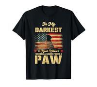 En mi hora más oscura cuando necesitaba una mano encontré una pata Camiseta