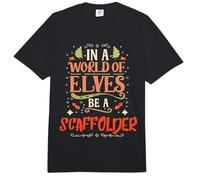 En un Mundo de Elfos sé un andamio de Navidad Andamio Comfort Colors Adult Heavyweight T-Shirt