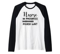 Enfermera En Progreso Divertido Futuro Enfermera Escuela Estudiante Médico Camiseta Manga Raglan