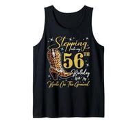 Entrando en mi 56 cumpleaños con mis botas en el suelo Camiseta sin Mangas