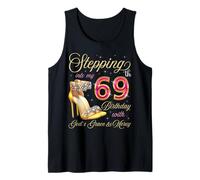 Entrando en mi 69 cumpleaños con la gracia y la misericordia de Dios Camiseta sin Mangas