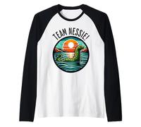 ¡Equipo Nessie! Divertido Monstruo del Lago Ness Camiseta Manga Raglan