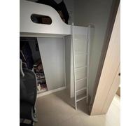 Escalera de litera con gancho ajustable, diseño inclinado para una fácil escalada en RV, dormitorio y uso en el suelo